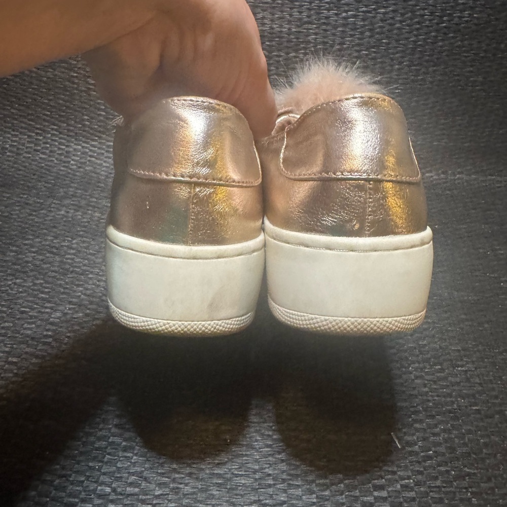 Steve Madden Women's Shoes with Faux Fur - Picture 6 of 10